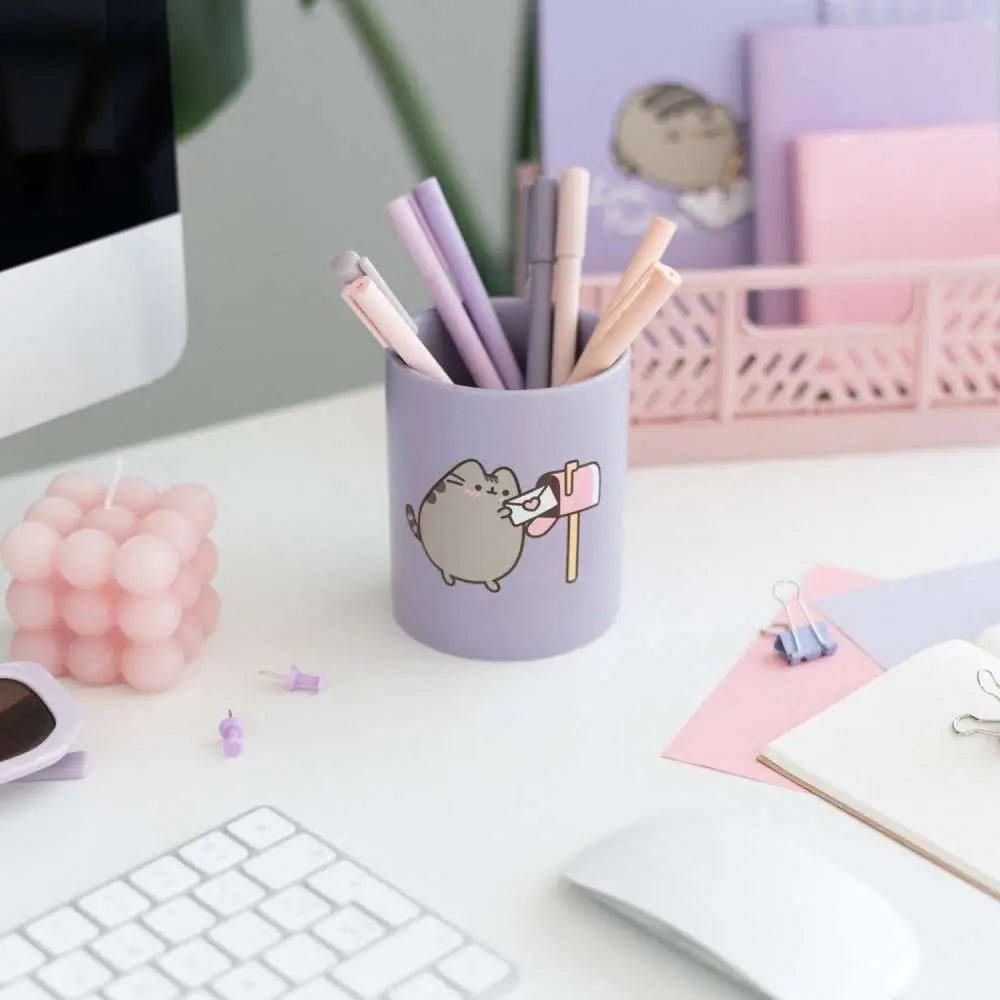 PUSHEEN PEN HOLDER