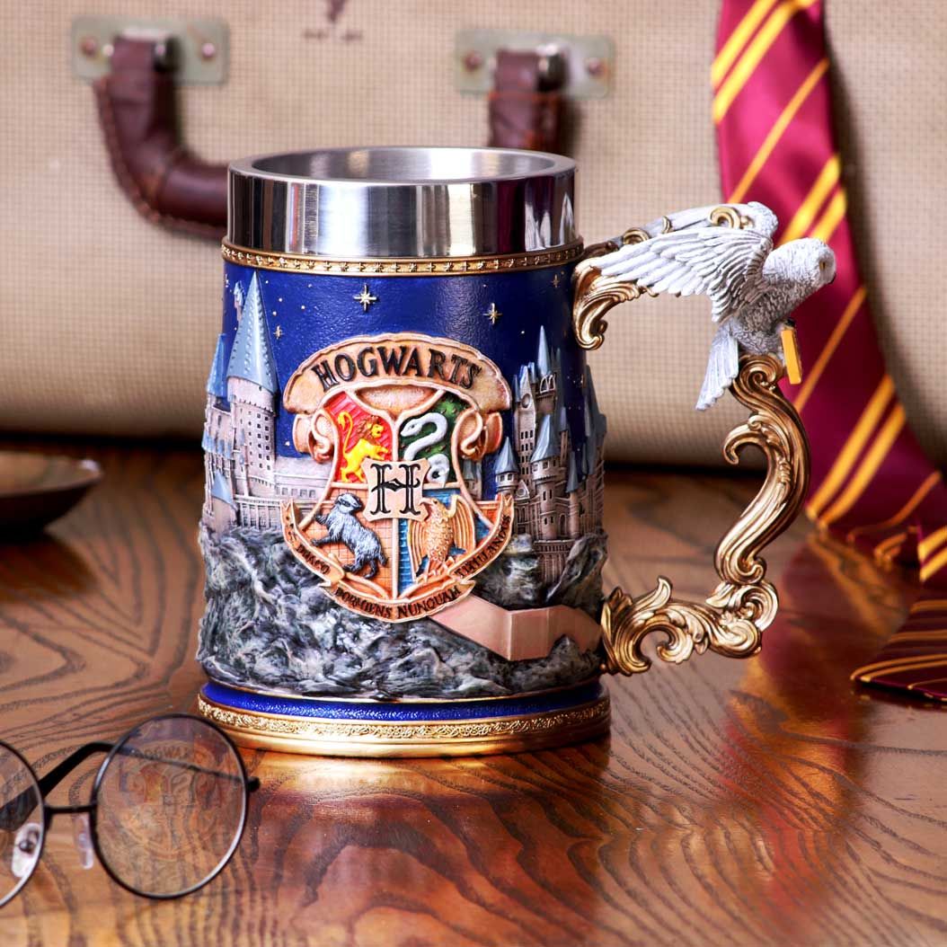 HARRY POTTER - Hogwarts - Resin Tankard 15.5cm