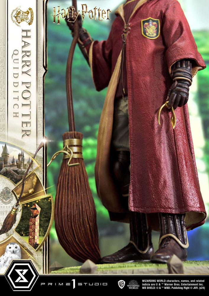 HARRY POTTER - Harry Potter "Quidditch" - Statuette Prime Collec. 31cm
