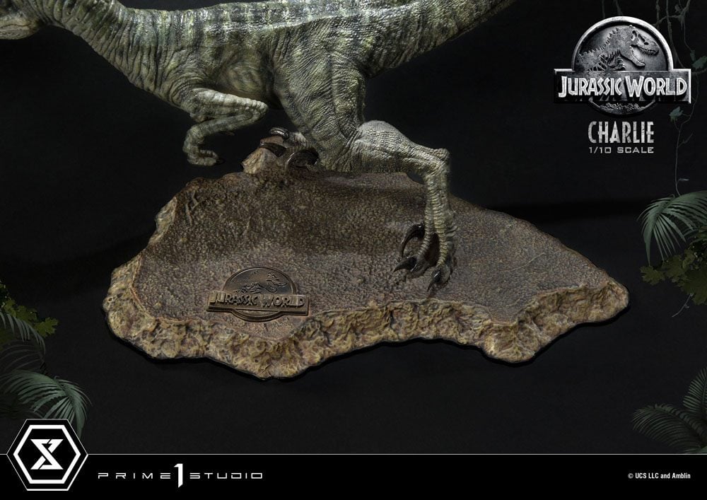 JURASSIC WORLD - Charlie - Statuette 17cm