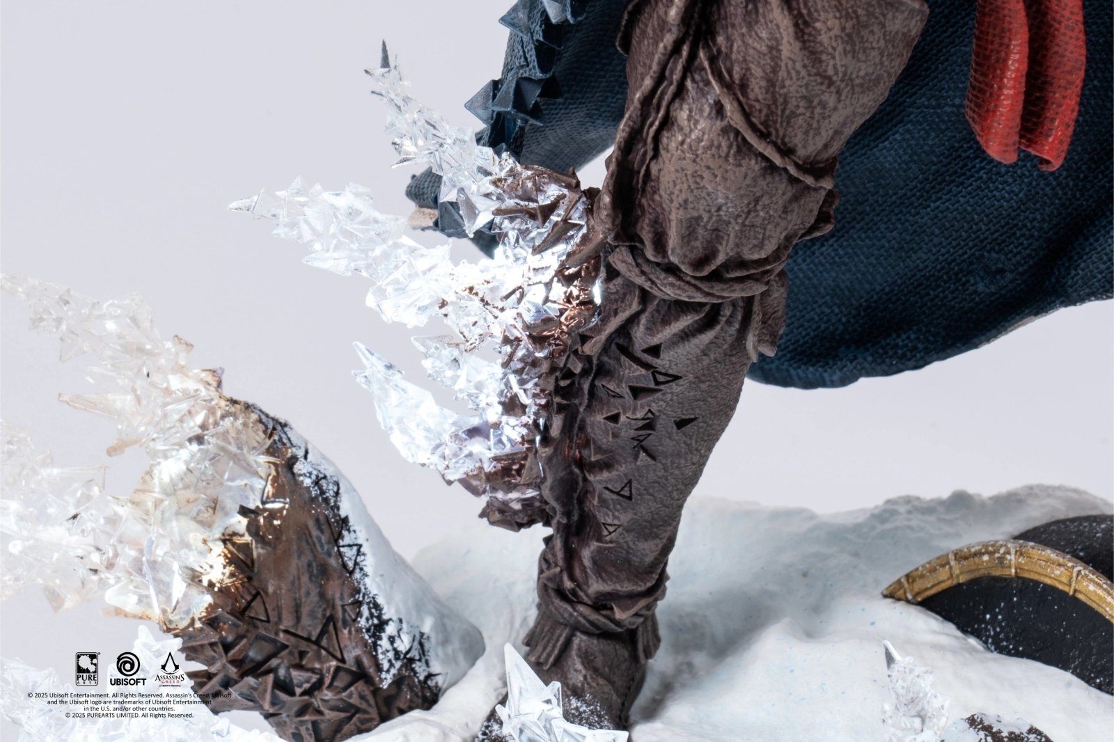 ASSASSIN'S CREED 3 - Connor -Statue Animus 1/8 27cm