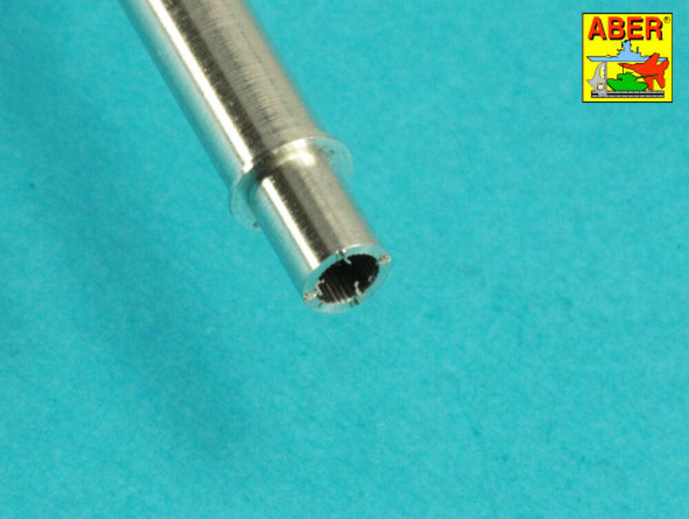 105 mm M-68 barrel with thermal shroud for M48A5 Tank