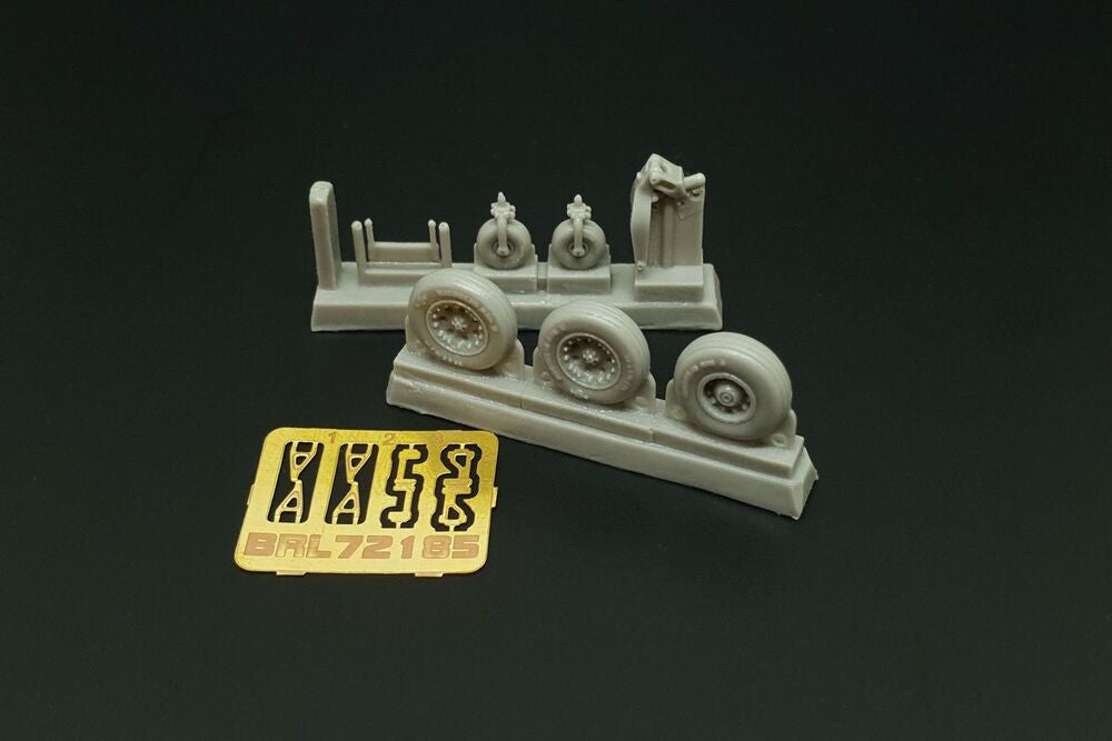 AV8B Wheels (Hasegawa kit)