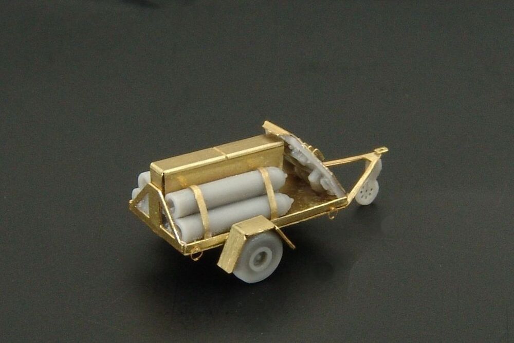 U S NAVY Oxygen cart (2pcs)