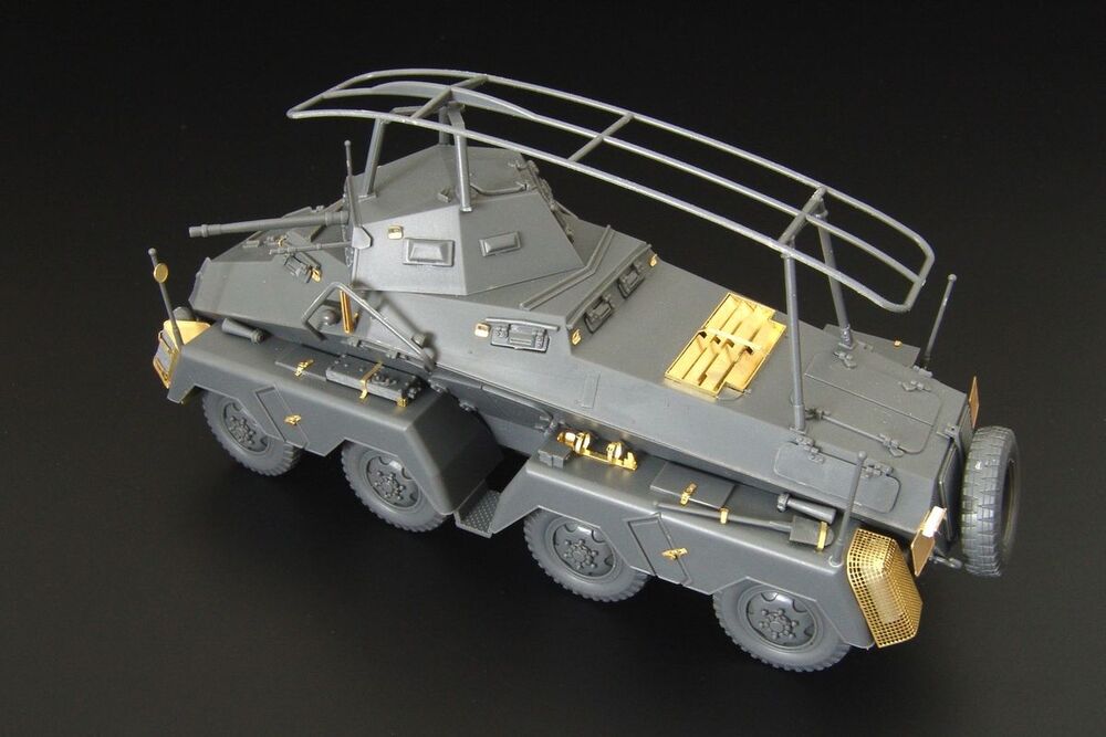 Sd Kfz 232 Ger Armored Car-basic (Tamiya)