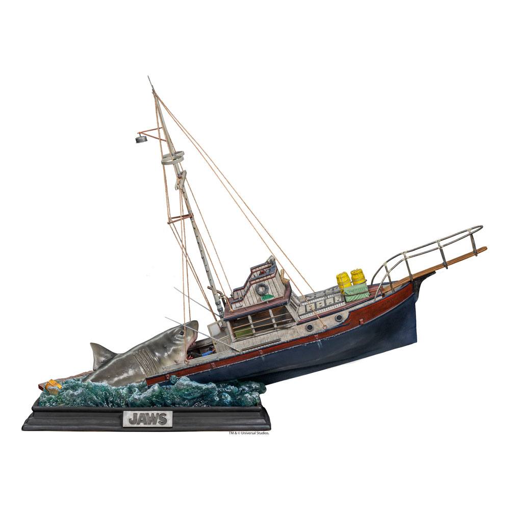Jaws Demi Art Scale Statue 1/20 Jaws Attack 104 cm