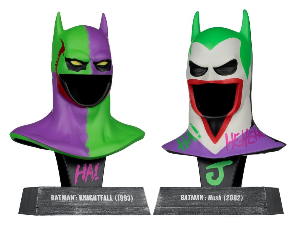 Batman DC Direct Mini Replica 1/3 2-pack Batman Cowls Hush & Knightfall (Jokerized) (Gold Label) 18 cm