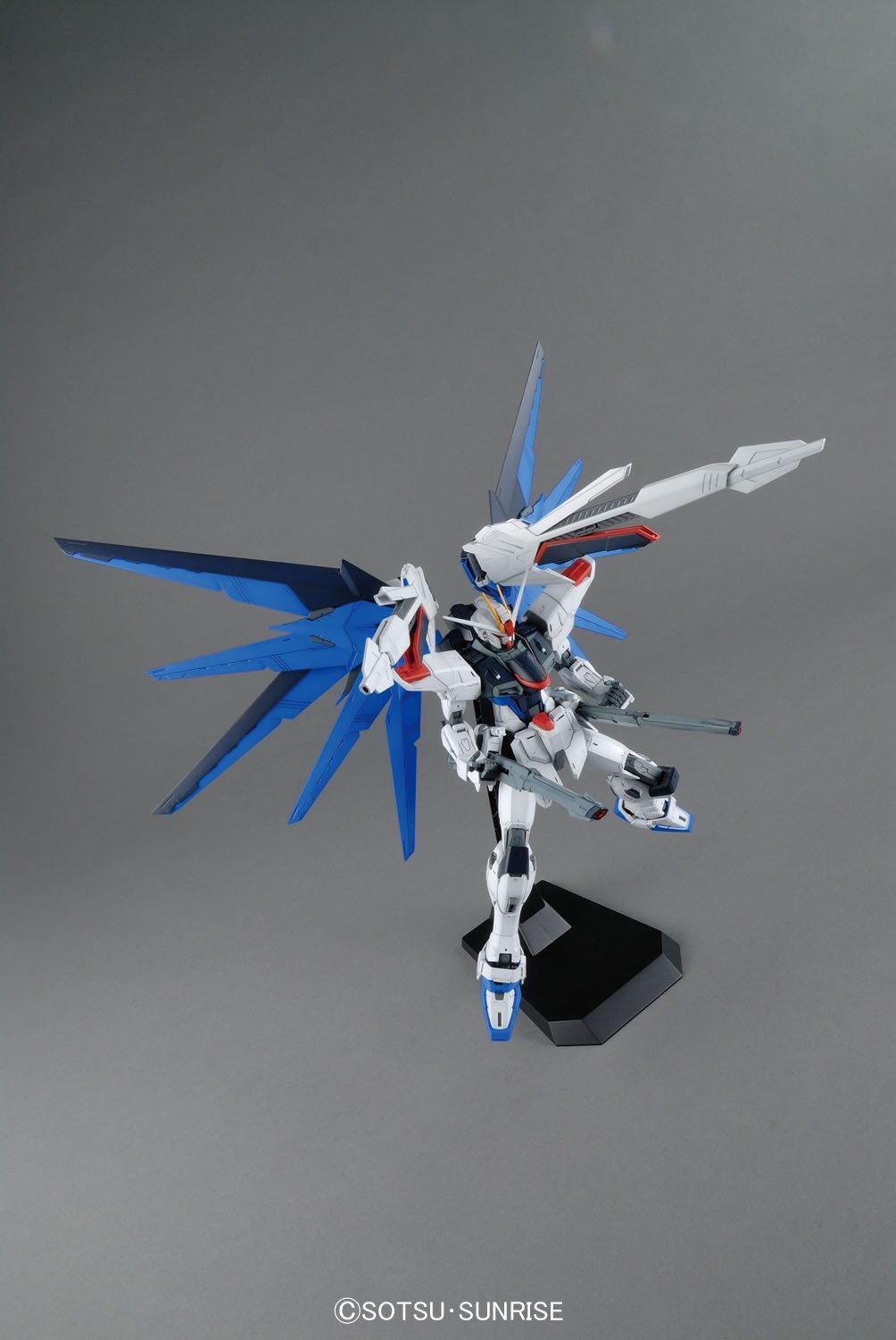 MG Gundam Freedom Ver. 2.0 1/100