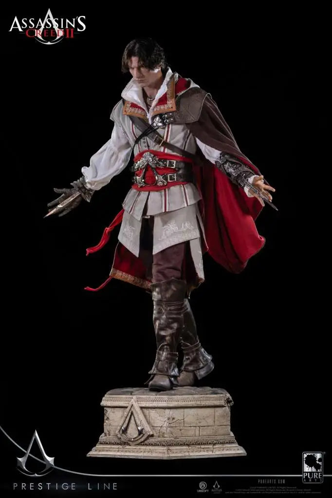 ASSASSIN CREED EZIO AUDITORE 1/2 SCALE STATUE