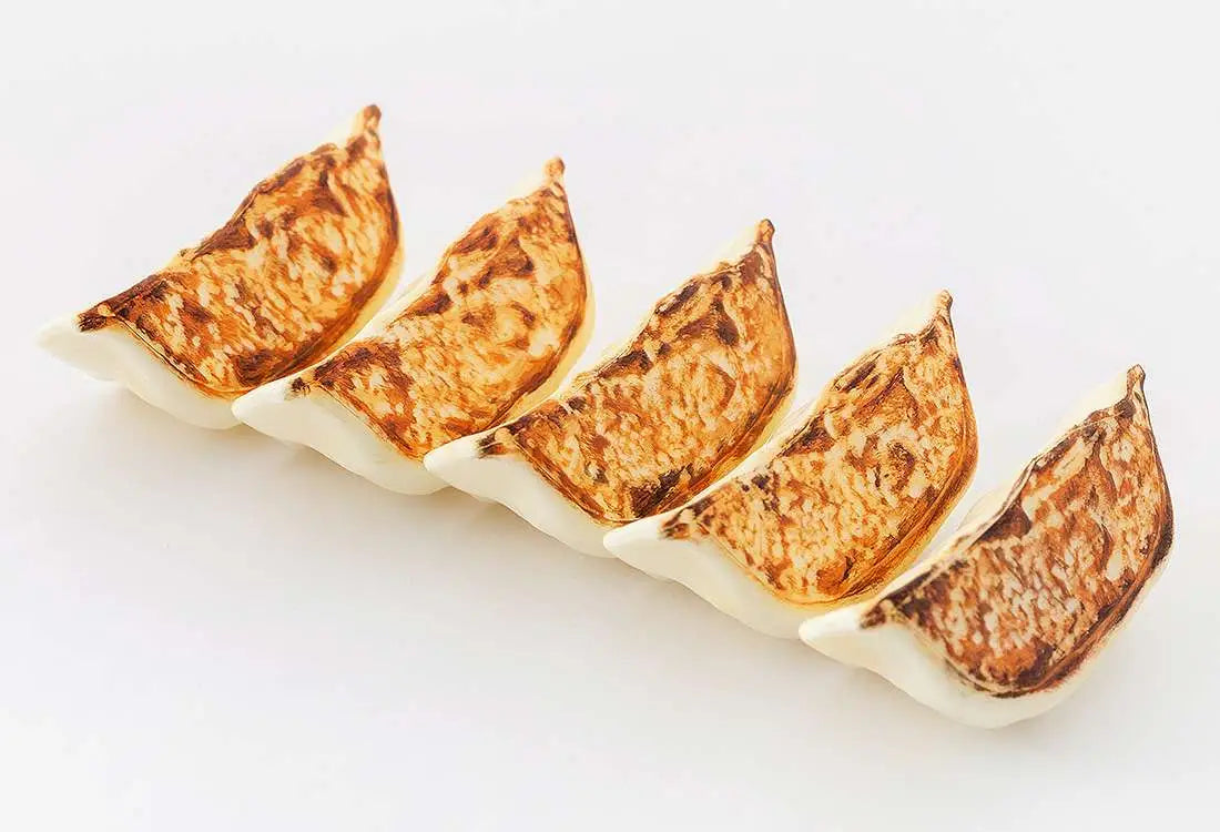 GYOZA PLASTIC MODEL KIT