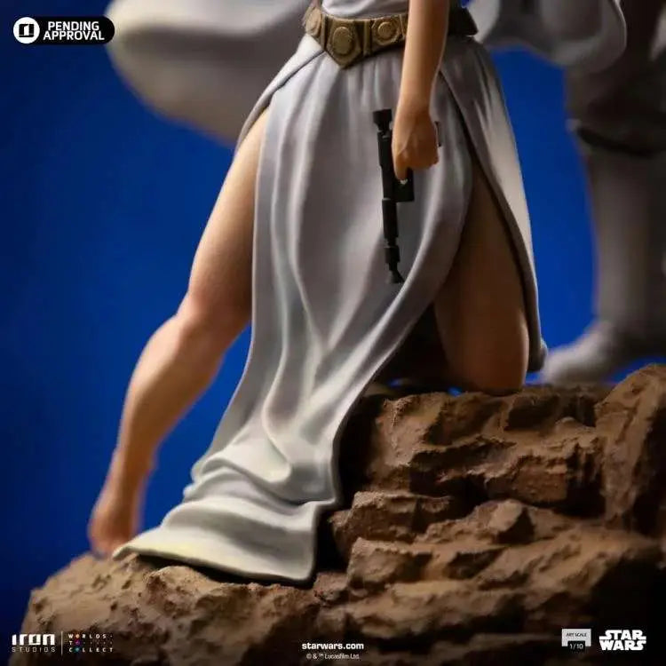 STAR WARS LUKE AND LEIA DLX 1/10 STATUE