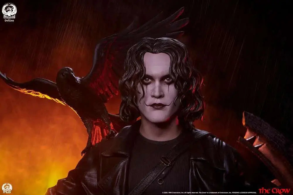 THE CROW 1:3 SCALE STATUE DELUXE EDITION