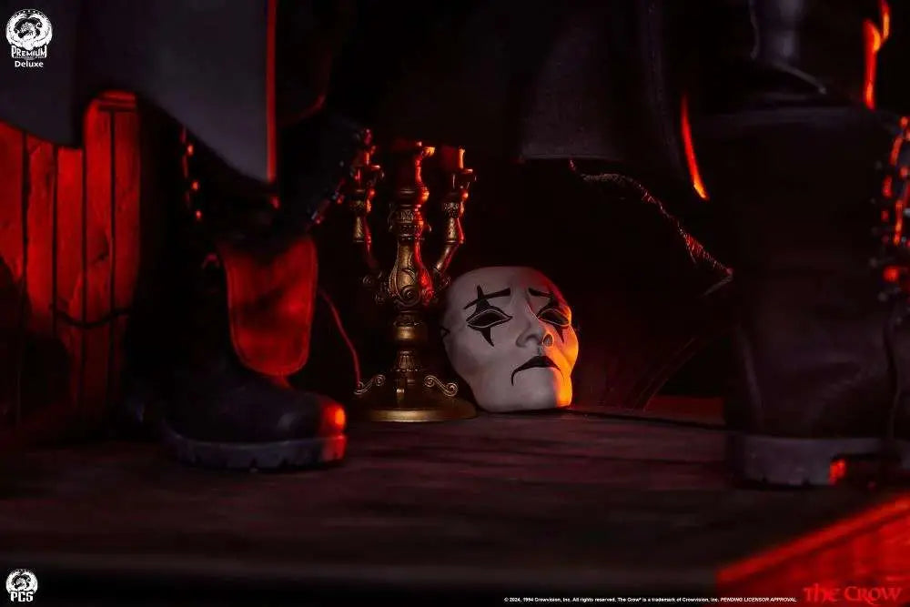 THE CROW 1:3 SCALE STATUE DELUXE EDITION