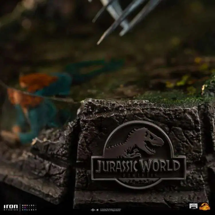 JURASSIC WORLD THERIZINOSAURUS DEMI 1/20 STATUE