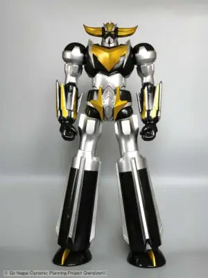 GRENDIZER U JUMBO BLACK &GOLD SOVBI FIGURE