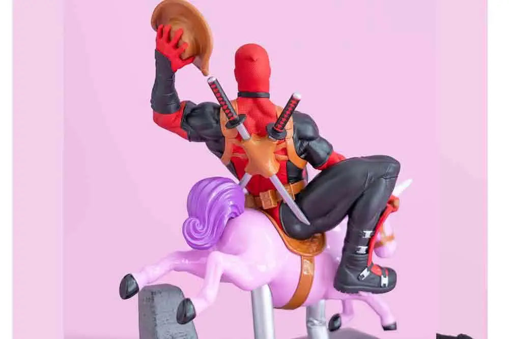 MARVEL DEADPOOL 3D PERPETUAL CALENDAR