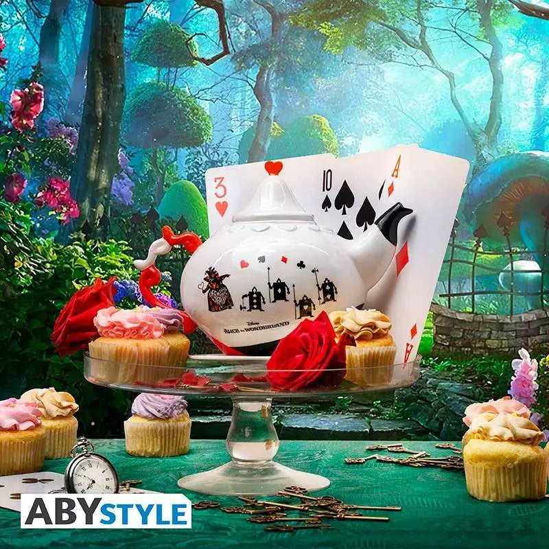 DISNEY ALICE IN WONDERLAND QUEEN OF HEARTS TEAPOT