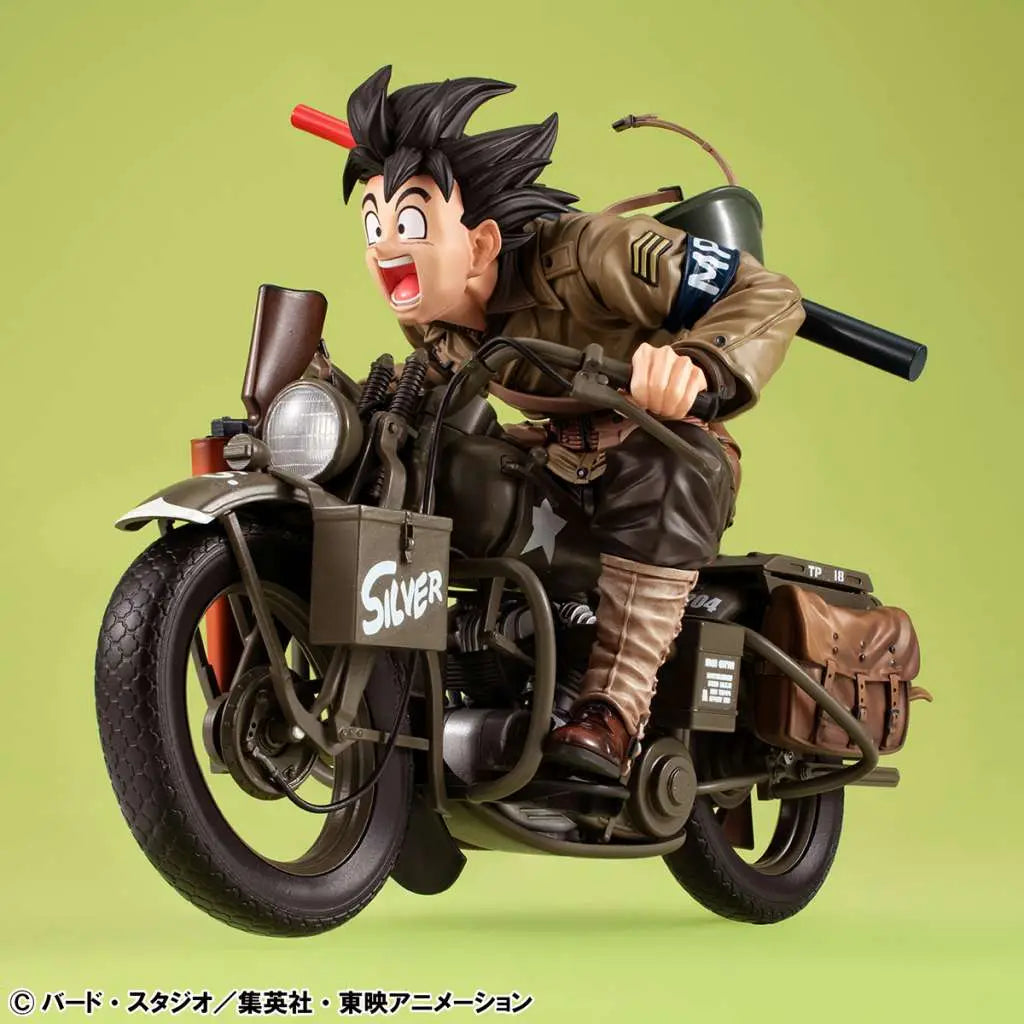DRAGON BALL Z SON GOKU & BIKE DESKTOP REAL MCCOY EX