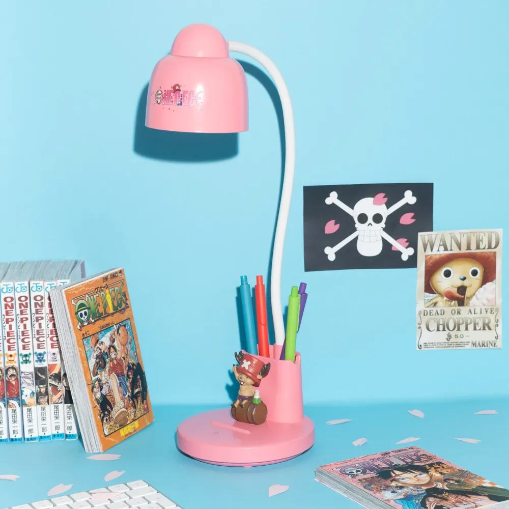 ONE PIECE CHOPPER NETFLIX DESK LAMP