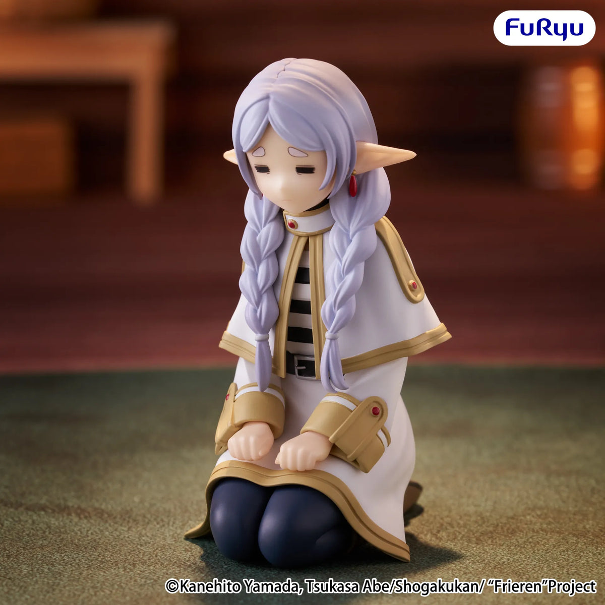 SUITOR DOWNCAST NOODLE STOPPER FIGURE