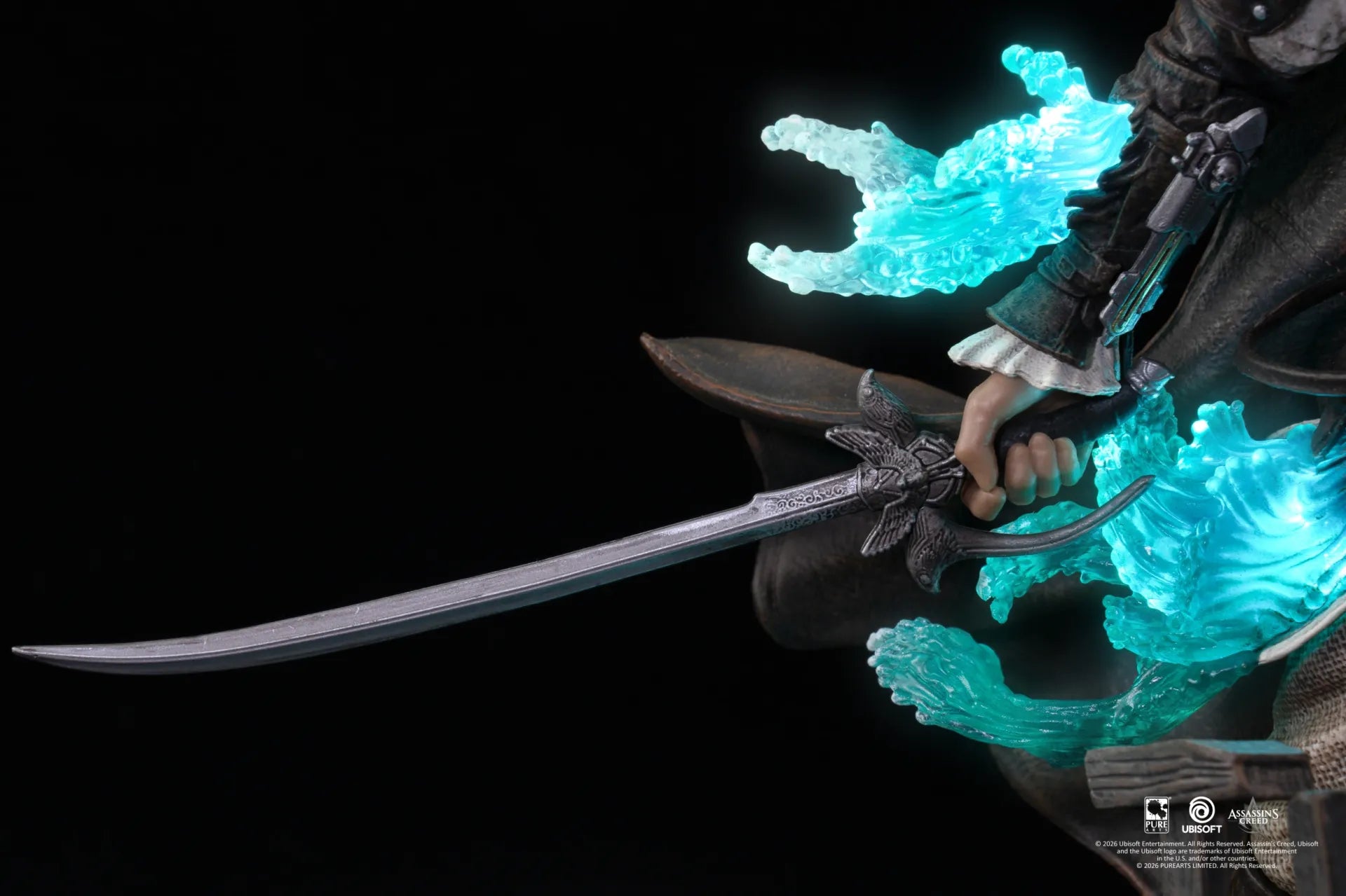 ASSASSIN'S CREED BLACK FLAG RESYNCED ANIMUS EDWARD KENWAY 1/8 SCALE STATUE