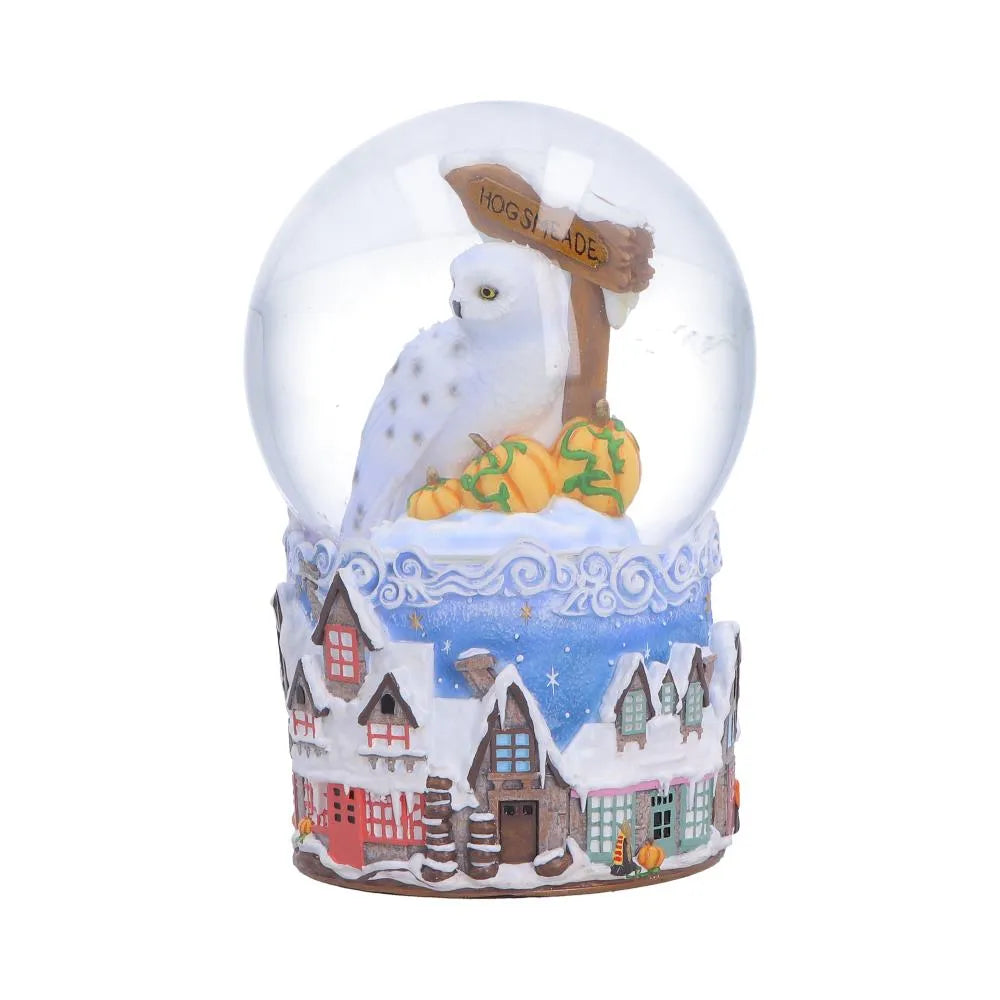 HARRY POTTER HOGSMEADE VILLAGE SNOW GLOBE