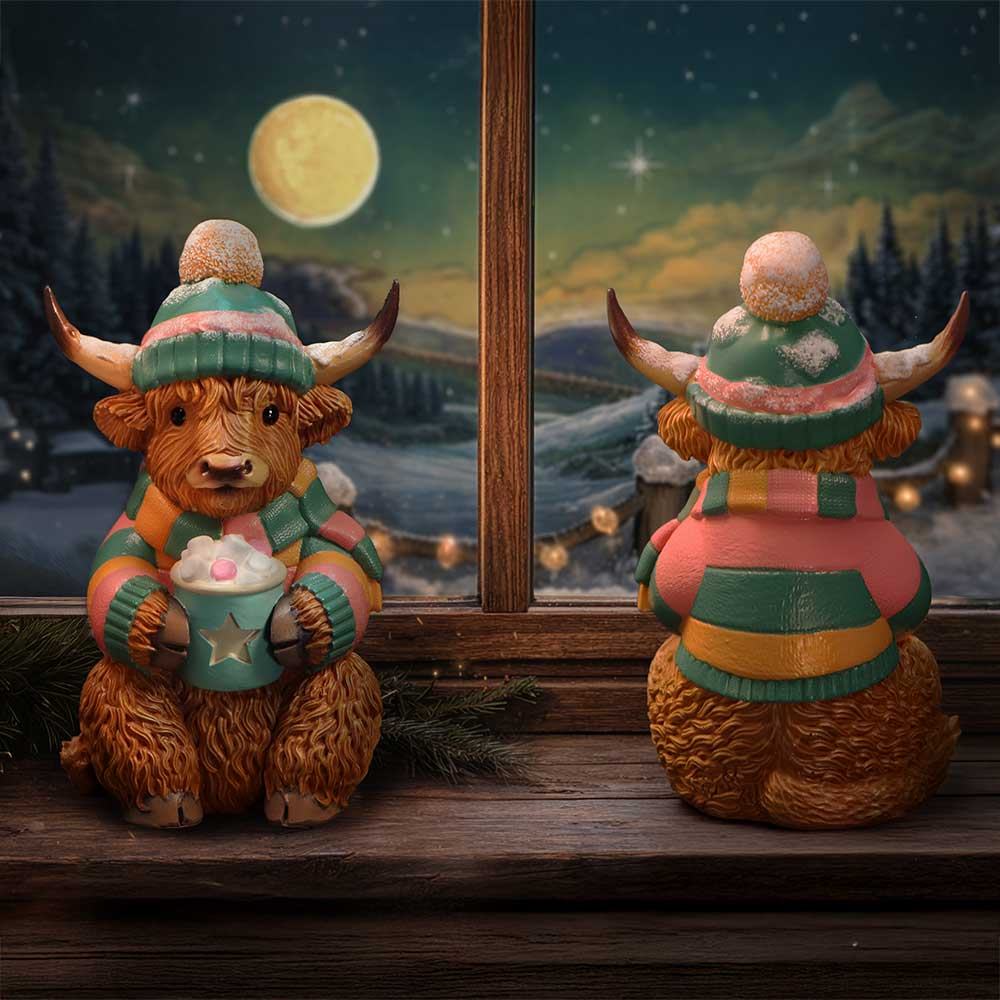 WINTER HIGHLAND COW HOT COCOA FIGURE