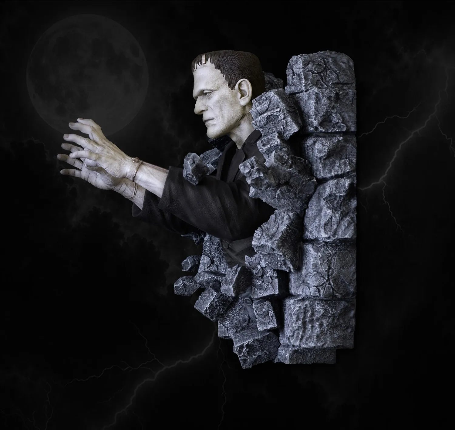 FRANKENSTEIN CLASSIC HORROR EDITION LIFESIZE WALL SCULPTURE