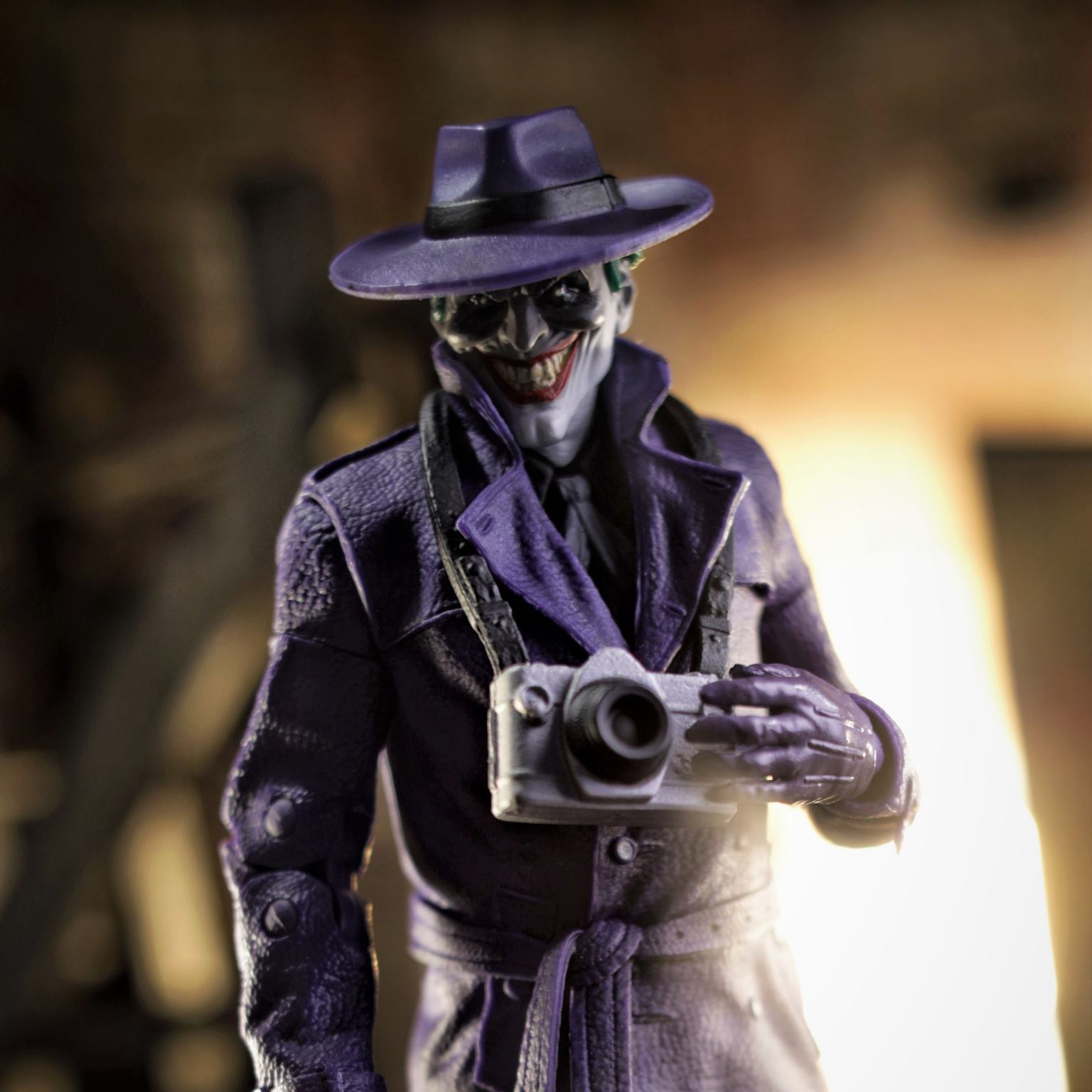 MCFARLANE VAULT DC MULTIVERSE 7INCH THE JOKER (THE COMEDIAN) ACTION FIGURE