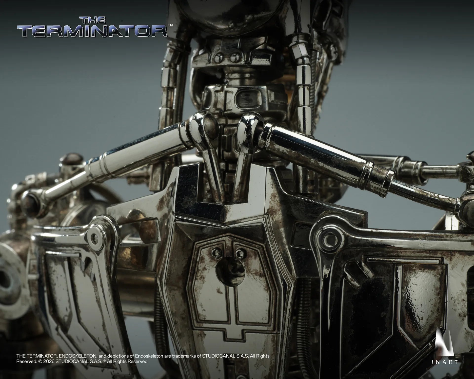 THE TERMINATOR T-800 ENDOSKELETON 1/6 COLLECTIBLE FIGURE