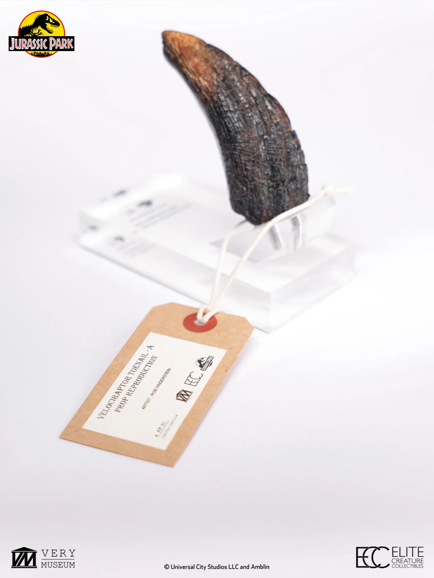 JURASSIC PARK VELOCIRAPTOR TOENAIL PROP REPRODUCTION TYPE A