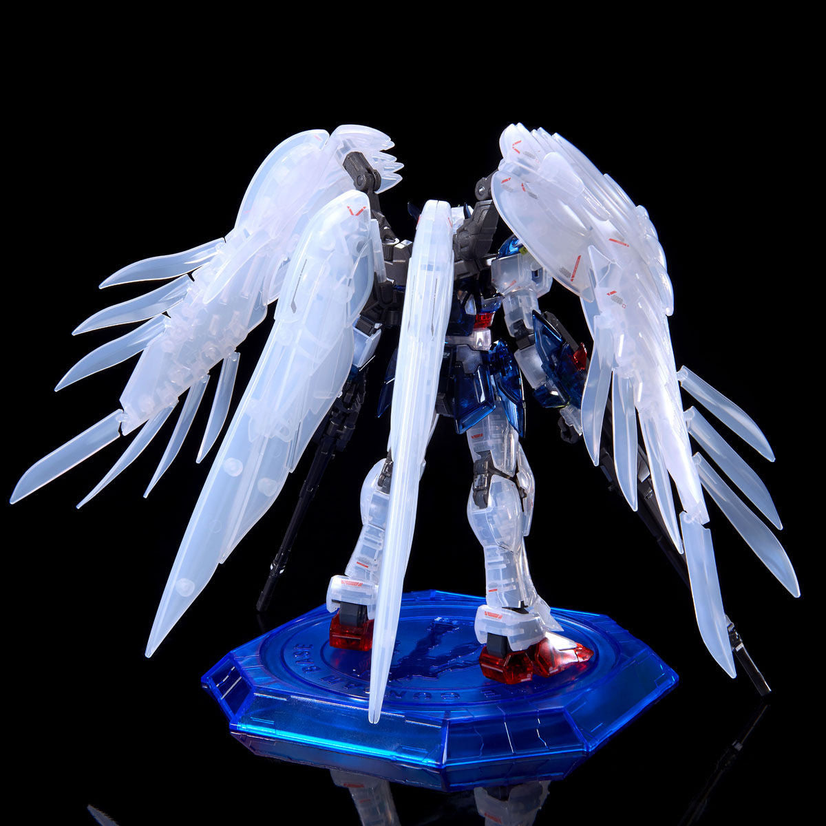 *PREORDER* RG 1/144 Gundam Base Limited Wing Gundam Zero EW [Clear Color] *PREORDER*