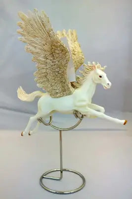 SMALL FLYING PEGASUS (K115)