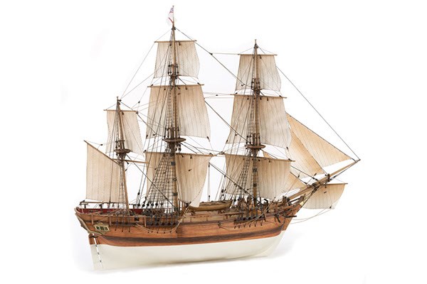 1:50 Bounty  -Wooden hull