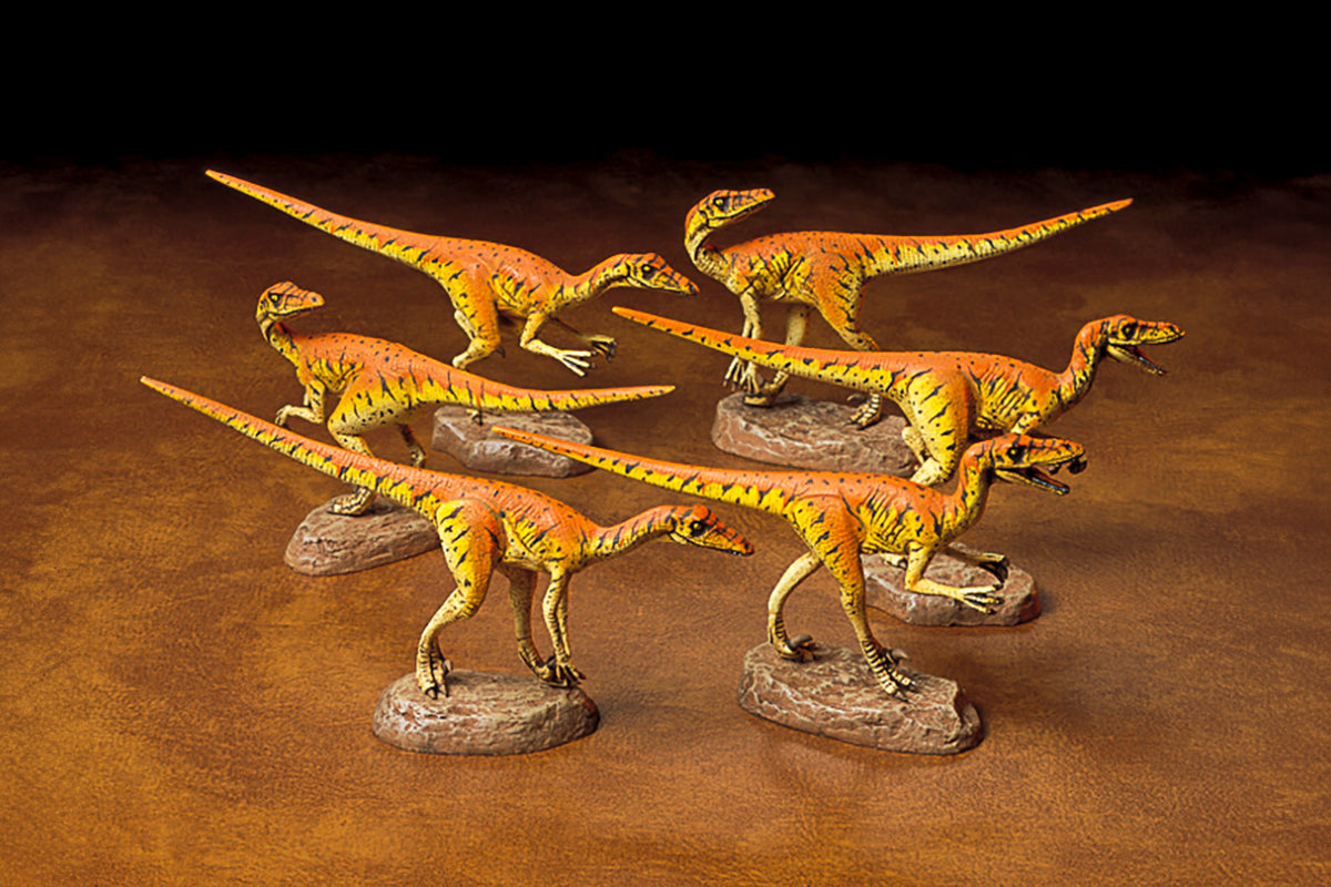 1/35 Velociraptors