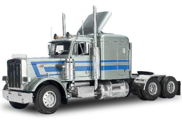 Peterbilt 359 truck