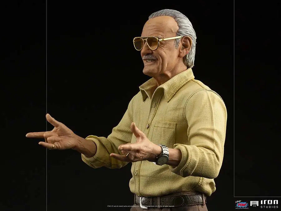 STAN LEE LEGACY REPLICA 1/4 STATUE