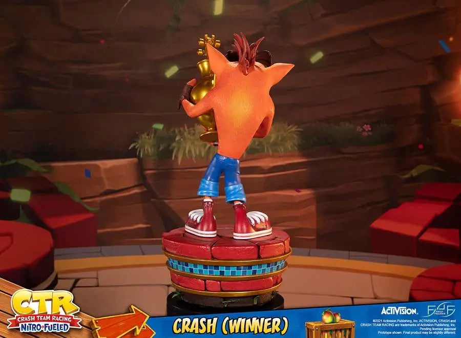 CRASH WINNER STATUE