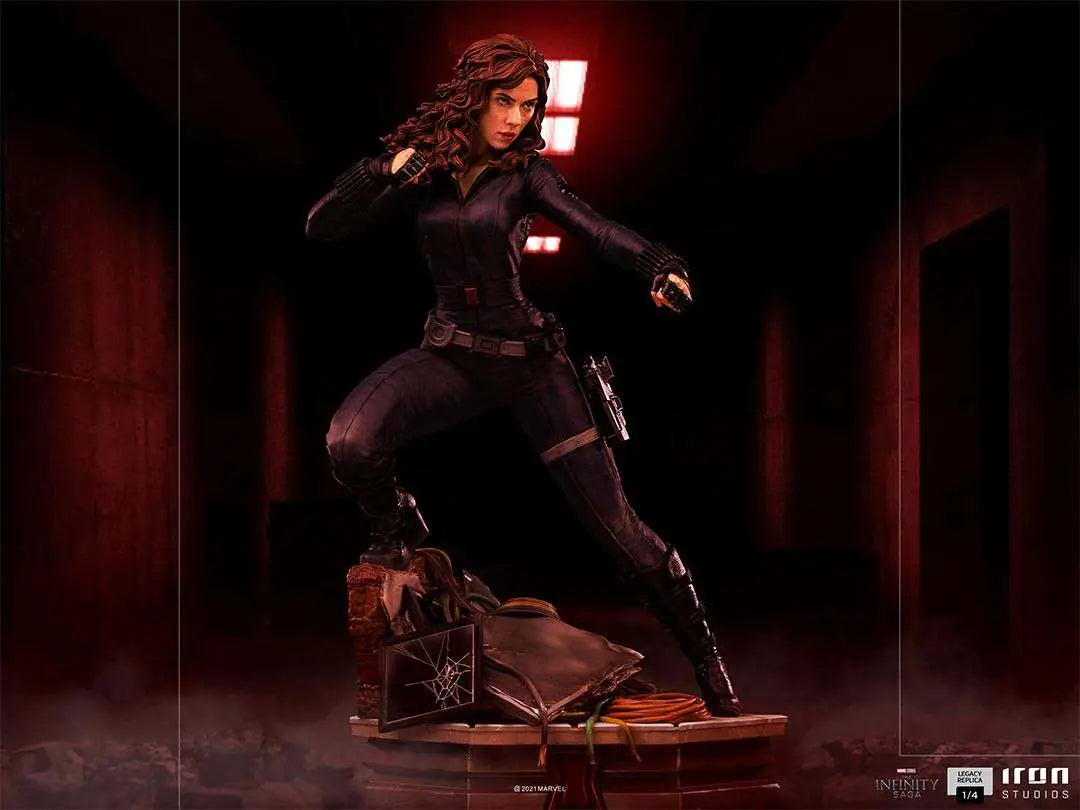 BLACK WIDOW LEGACY REPLICA 1/4 STATUE