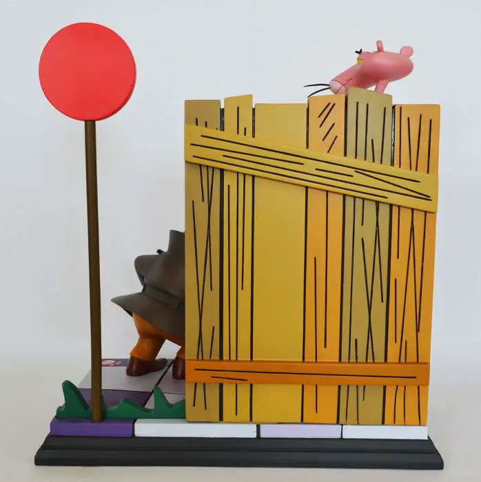PINK PANTHER AND THE INSPECTOR STATUE