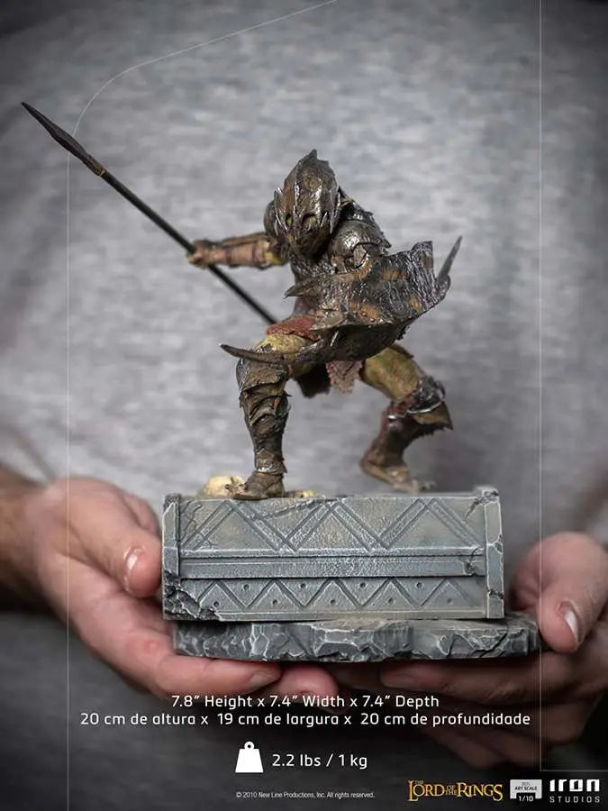 LOTR ARMORED ORC 1/10 ART STATUE