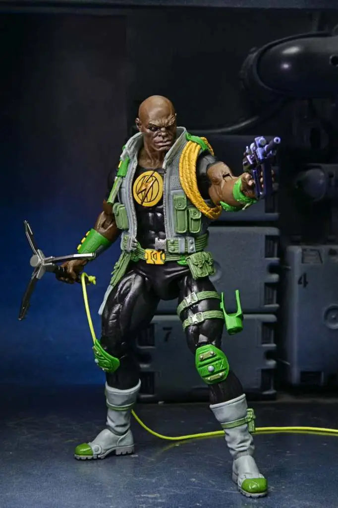 KING FEATURES DEFENDERS EARTH S2 SET (3)