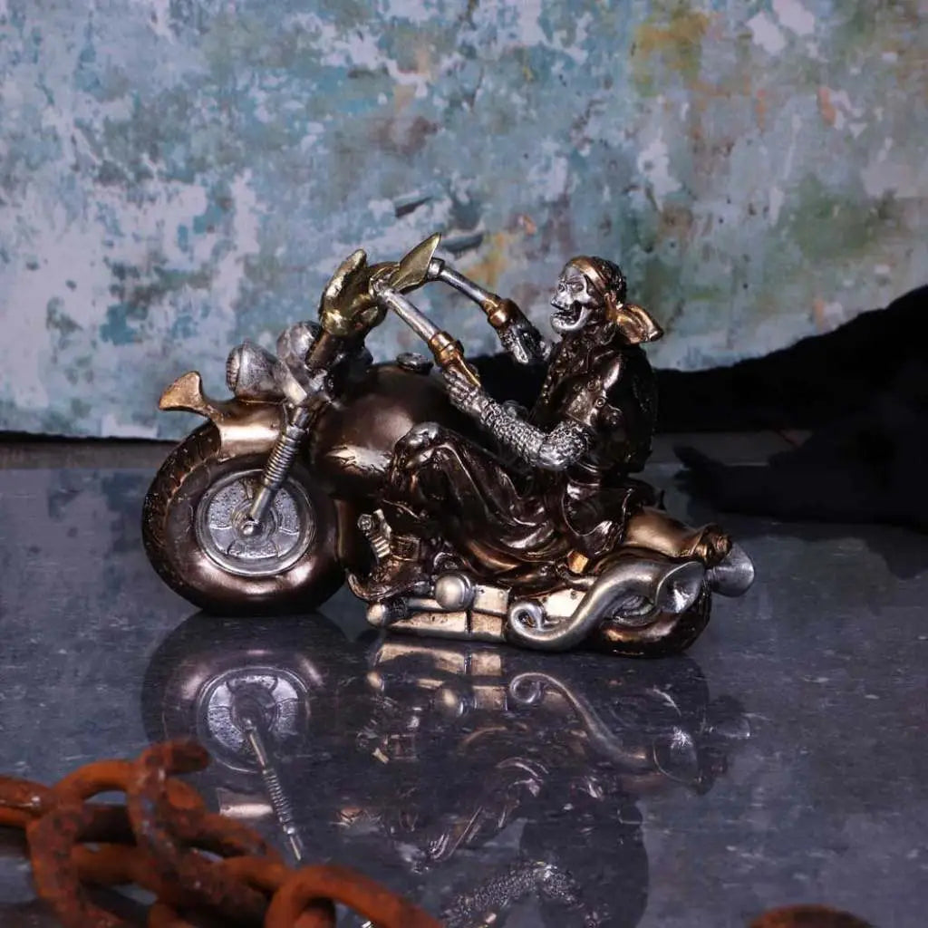 FULL THROTTLE STATUE