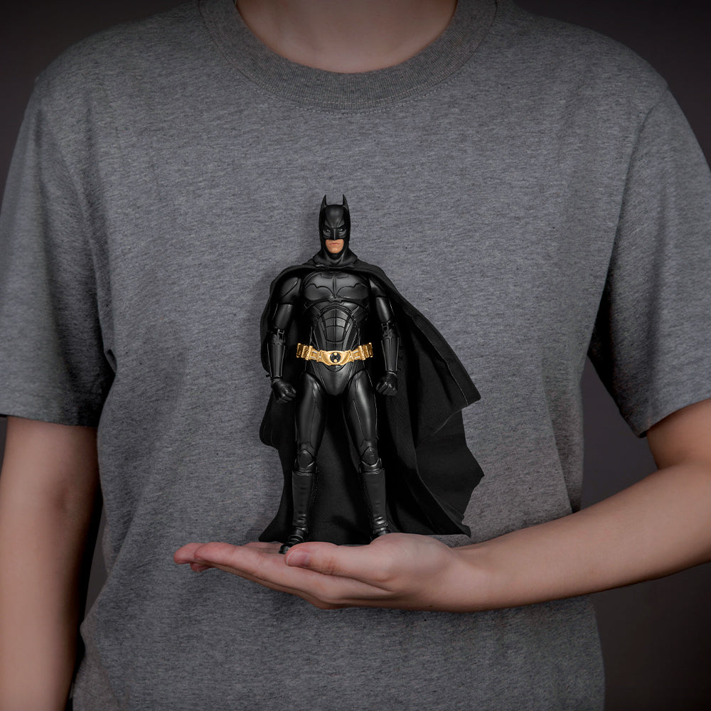 Batman (Batman Begins) Dynamic 8ction Heroes Figure