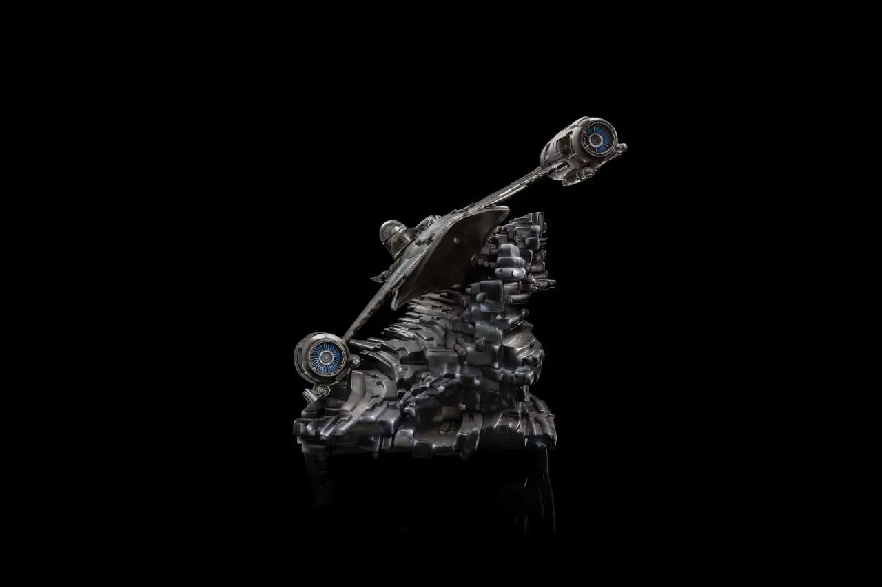 SW MANDO STARFIGHTER 1/20 STATUE