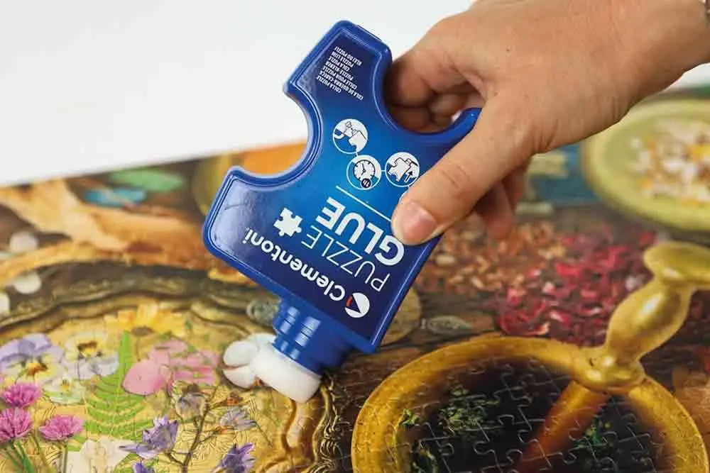 PUZZLE GLUE
