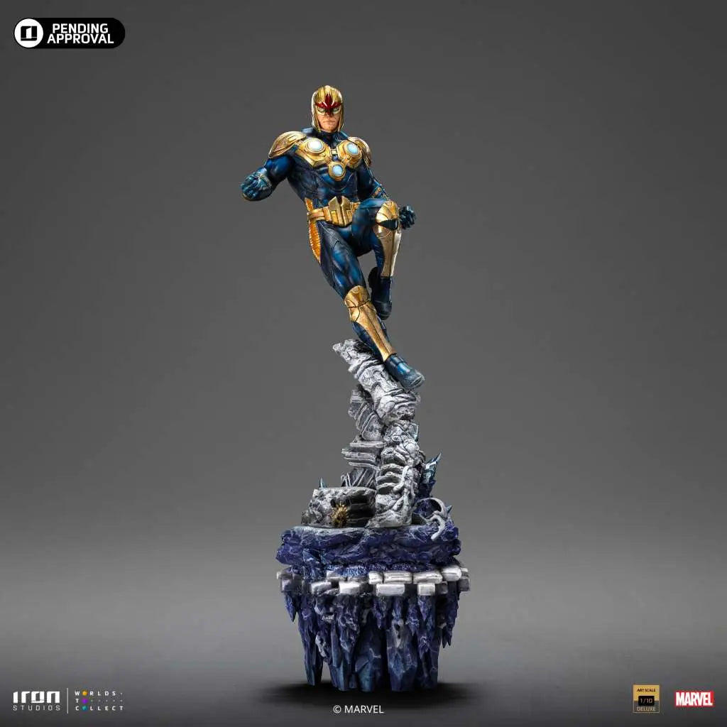 INFINITY GAUNTLET NOVA DLX 1/10 STATUE