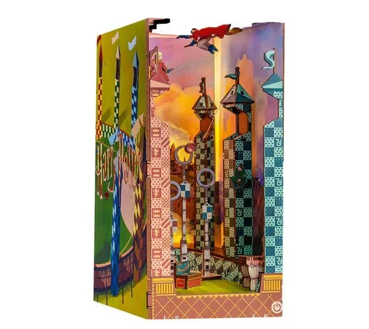 HARRY POTTER - BOOK NOOK KIT - Quiddich Field - 124pc + LED Light