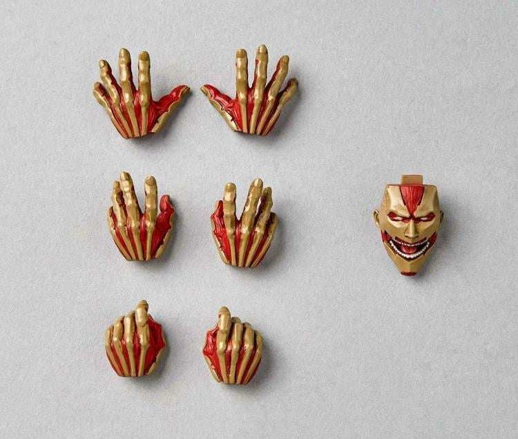 ATTACK ON TITAN - Armored Titan - Figurine Revoltech A.Y. 17cm