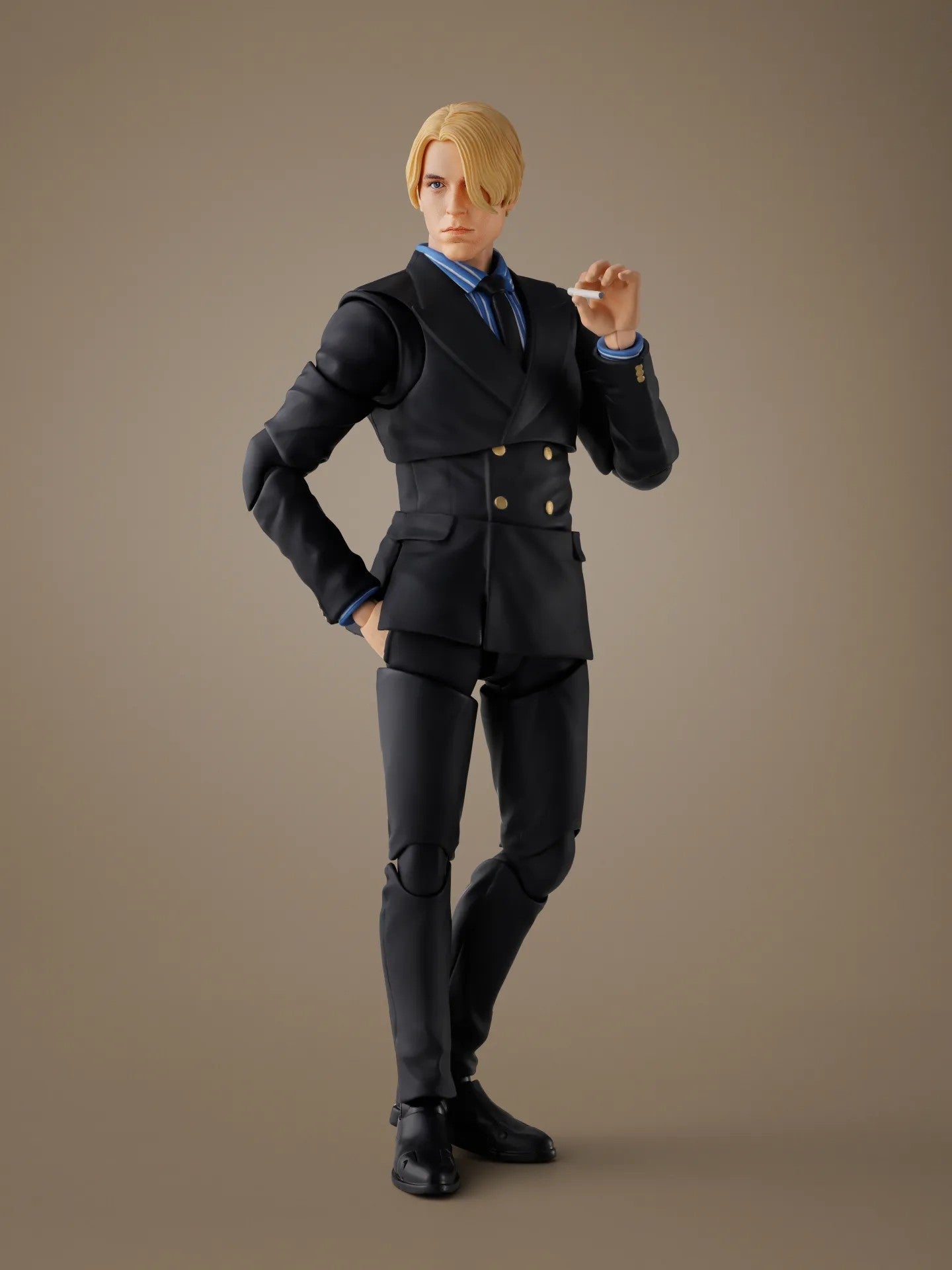 ONE PIECE NETFLIX - Sanji - Figure S.H. Figuarts 15cm